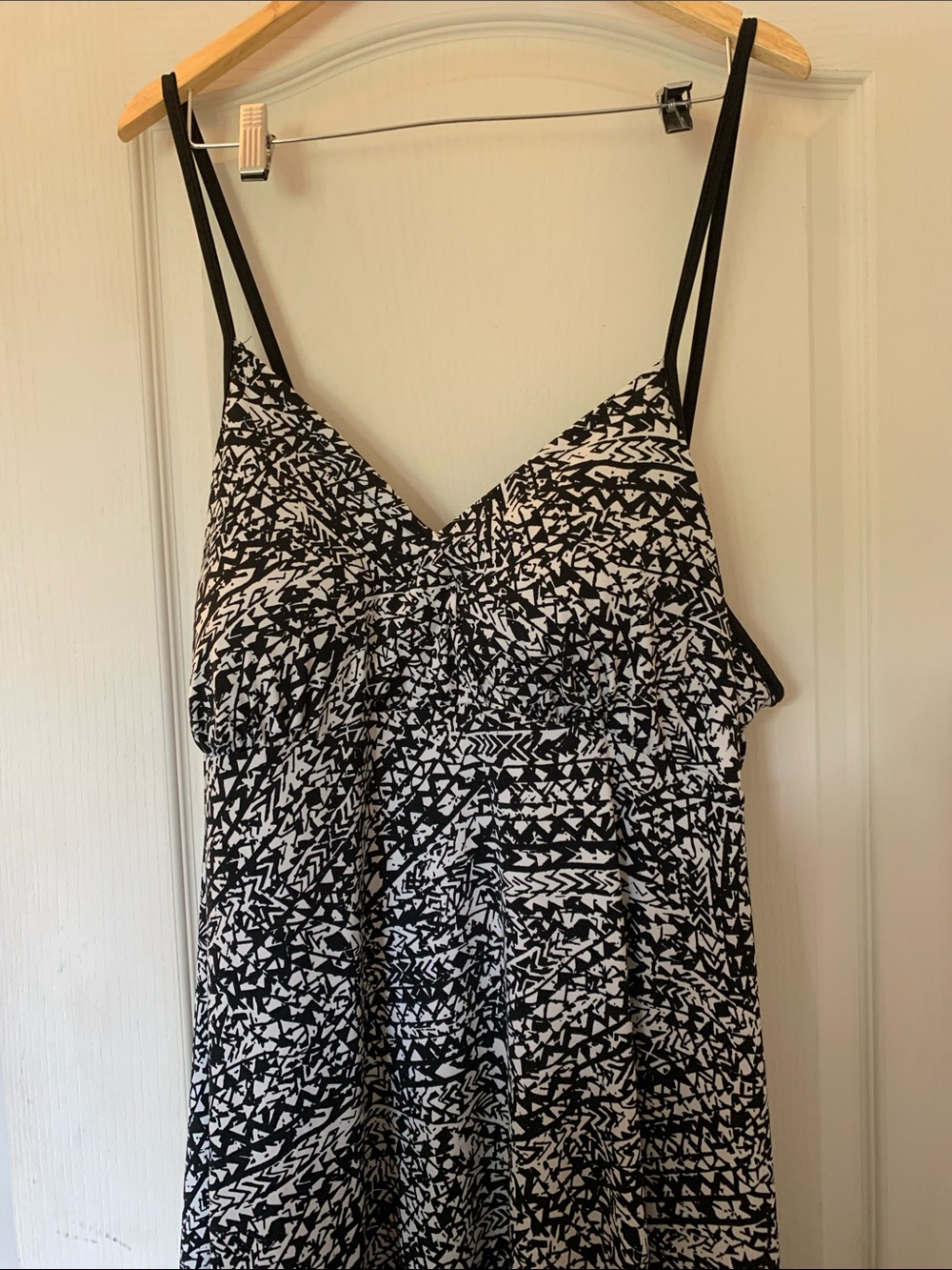 Beautiful Bra Passed Dress White and Black  - size 3X New Woman Design Plus
